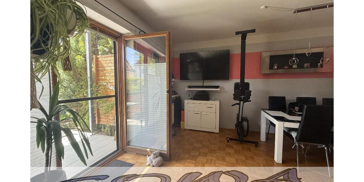 Charmante Erdgeschoss Wohnung mit Garten, Terrasse und separatem Eingang in Stadtnähe! - Ein Objekt von Ihrem Immobilienpartner SOWA Immobilien und Finanzen - Erdgeschoßwohnung Neuburg | Angebot:26532448