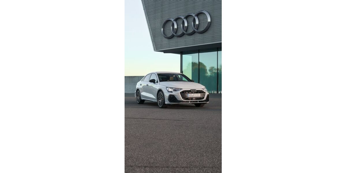 Audi S3 12.700 km 47.600 &euro; Königsmoos 86669