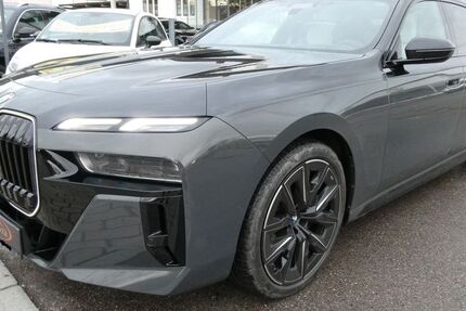 BMW 740 4.003 km 106.777 &euro; Manching 85077