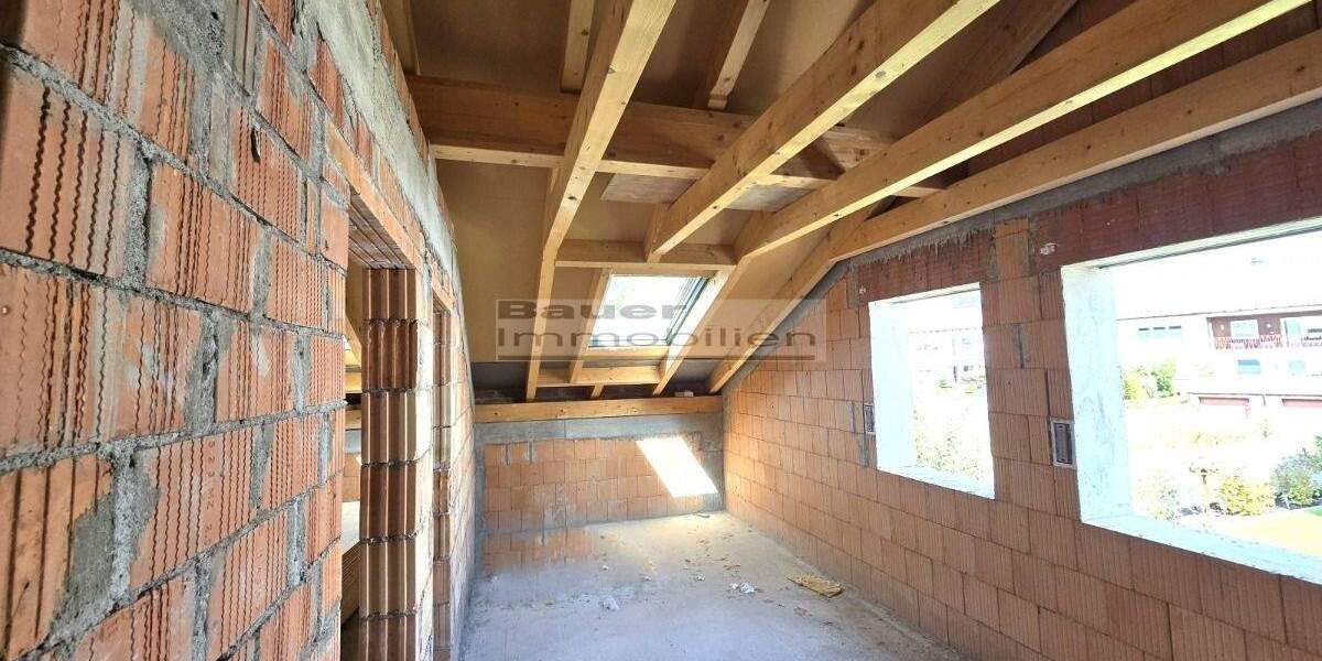 Mehrfamilienhaus, Wohnhaus Gaimersheim - 8 Zimmer, 186 m&sup2;, 510.000&euro; | Angebot:25728979