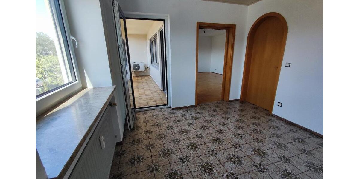 Etagenwohnung Ingolstadt Nordost - 3.5 Zimmer, 90 m&sup2;, 339.000&euro; | Angebot:26959567