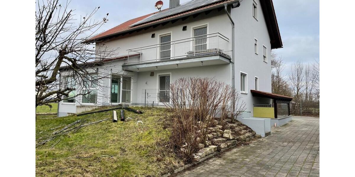 Einfamilienhaus Ingolstadt - 8 Zimmer, 240 m&sup2;, 4.300&euro; | Angebot:23684532