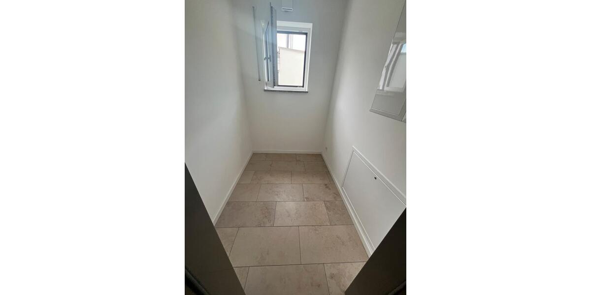 Erdgeschoßwohnung Ingolstadt Münchener Straße - 1 Zimmer, 49 m&sup2;, 720&euro; | Angebot:27535456