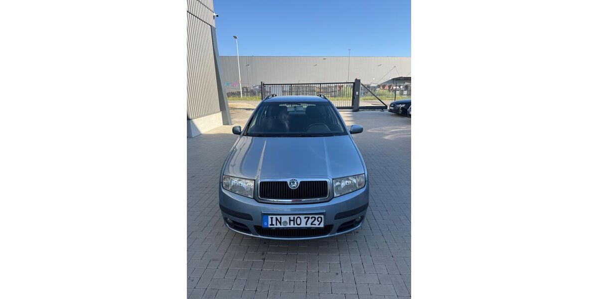 Skoda Fabia 308.000 km 1.850 &euro; Ingolstadt 85055