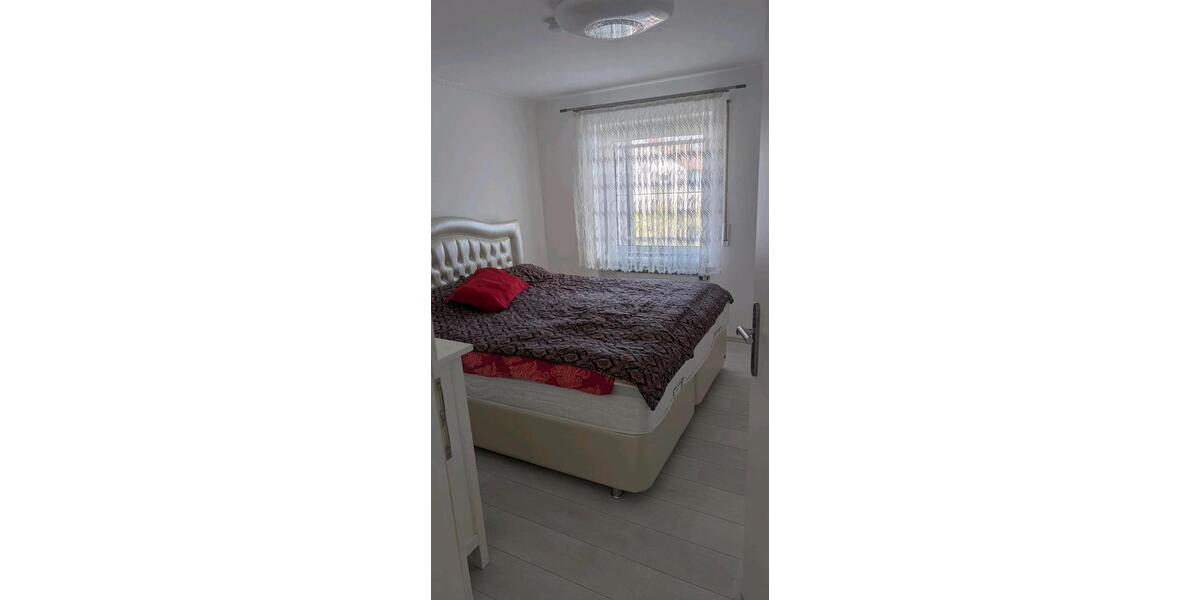 Etagenwohnung Ingolstadt - 3 Zimmer, 77 m&sup2;, 1.300&euro; | Angebot:26195108