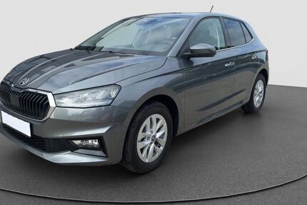 Skoda Fabia 9.990 km 20.750 &euro; Manching 85077