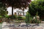 Stadtzentum - Ruhige Lage - 2 Doppelhaushälften zusammen (eine einzugsbereit) mit Garten in Neuburg - Ein Objekt von Ihrem Immobilienpartner SOWA Immobilien und Finanzen - Doppelhaushälfte Neuburg | Angebot:27316544
