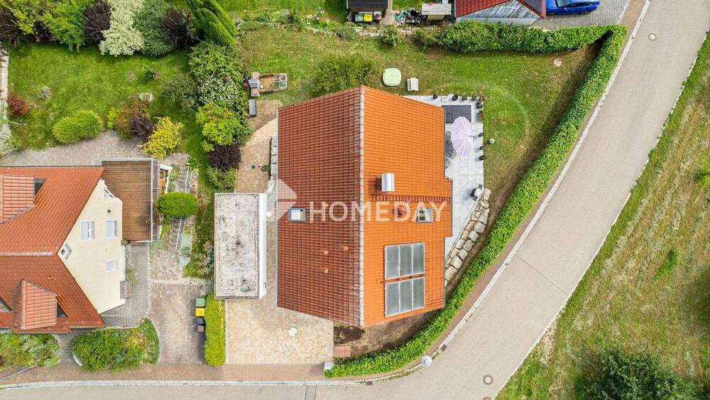 Einfamilienhaus Wolnzach Niederlauterbach - 9 Zimmer, 292 m&sup2;, 855.000&euro; | Angebot:25702452