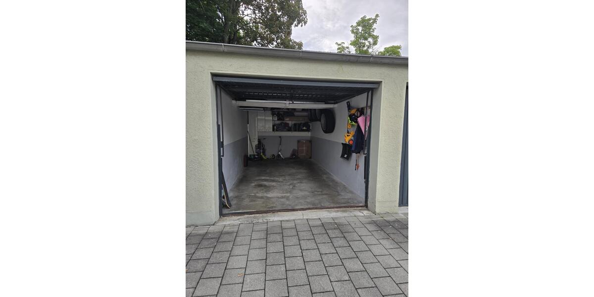 Etagenwohnung Ingolstadt Friedrichshofen-Hollerstauden - 4 Zimmer, 98 m&sup2;, 380.000&euro; | Angebot:25053337