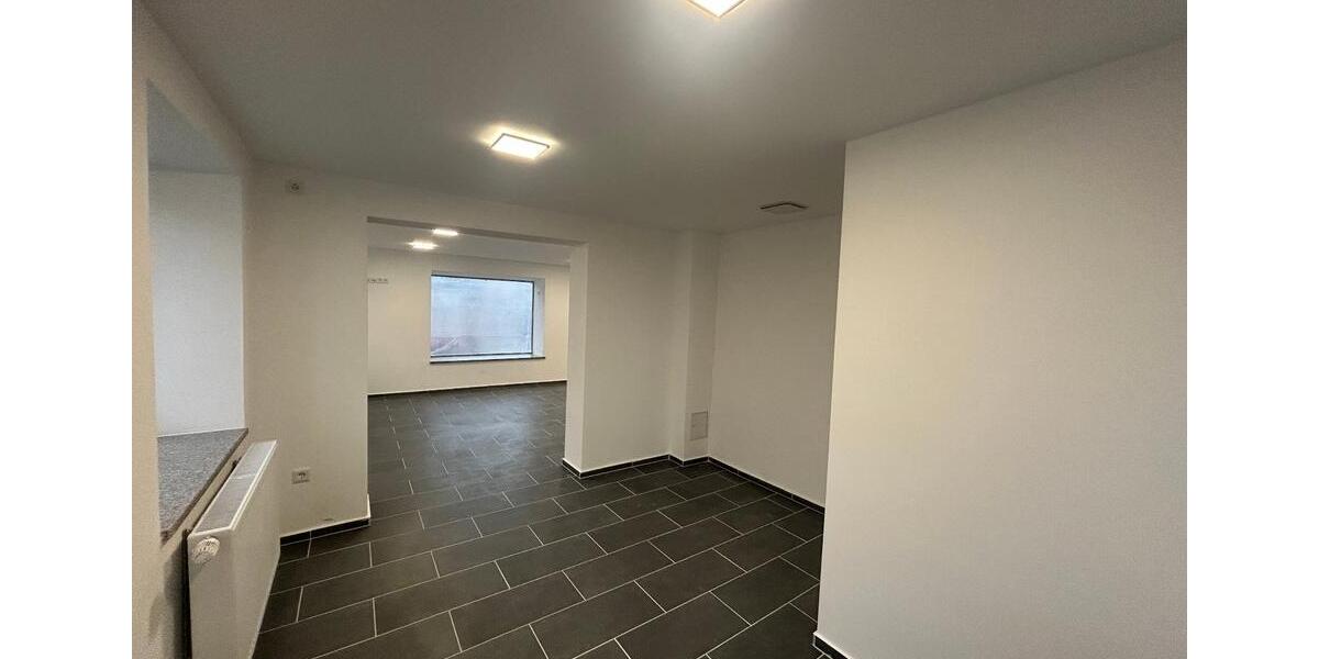 Gewerbeobjekt Eitensheim - 1.600&euro; | Angebot:25379886