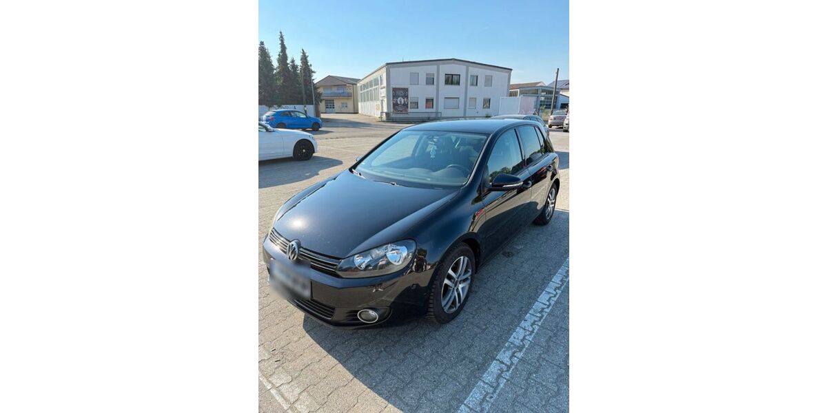 VW Golf 216.606 km 6.500 &euro; Neustadt an der Donau 93333