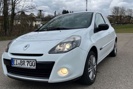 Renault Clio 98.395 km 3.699 &euro; Schernfeld 85132