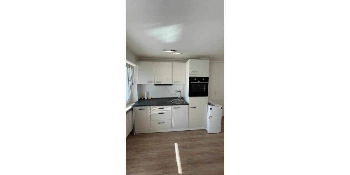 Etagenwohnung Ingolstadt Nordost - 1 Zimmer, 35 m&sup2;, 800&euro; | Angebot:27590084