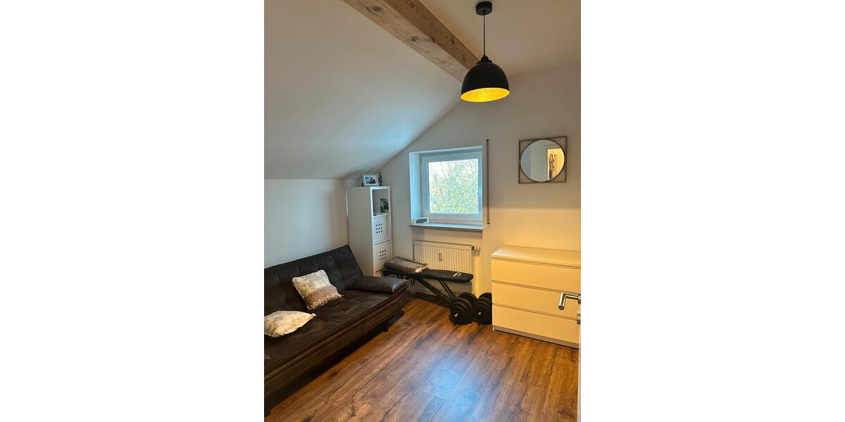 Dachgeschoßwohnung Ingolstadt - 3.5 Zimmer, 92 m&sup2;, 445.000&euro; | Angebot:25058171