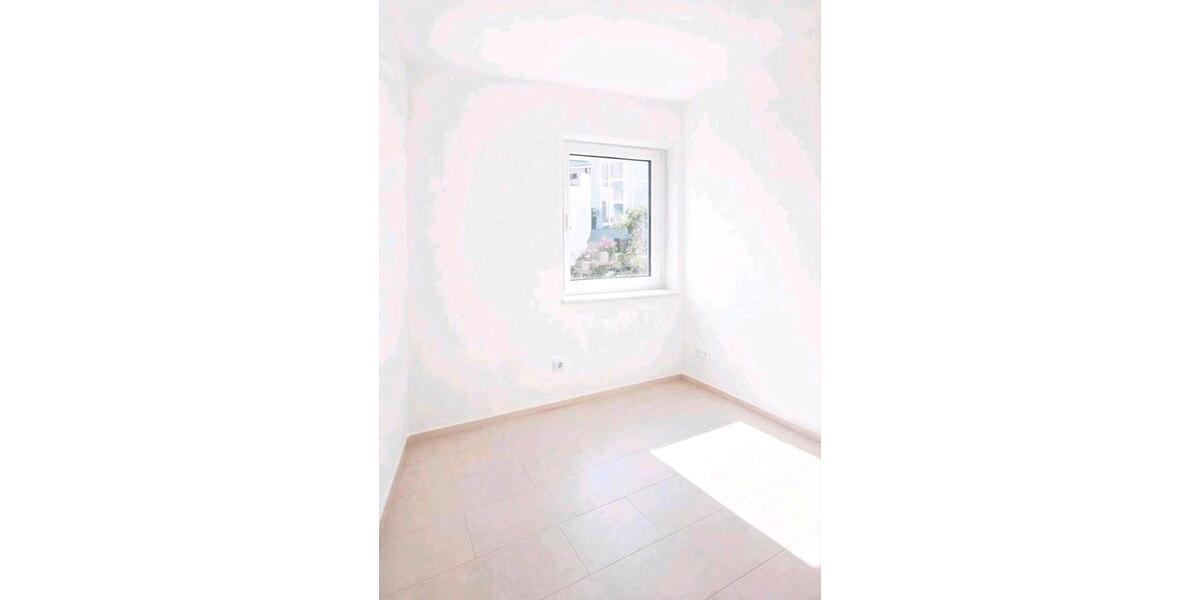 Erdgeschoßwohnung Schernfeld Birkhof - 4 Zimmer, 82 m&sup2;, 880&euro; | Angebot:26682608