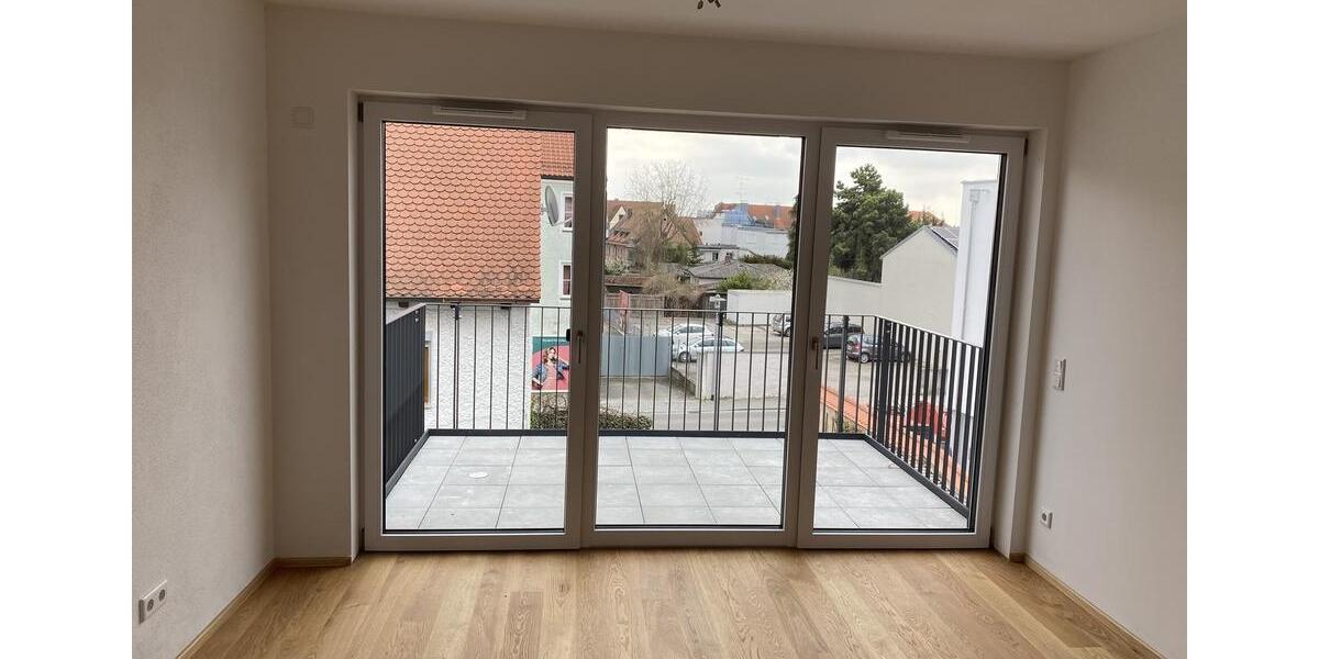 Etagenwohnung Neuburg an der Donau - 2.5 Zimmer, 65 m&sup2;, 900&euro; | Angebot:25220768