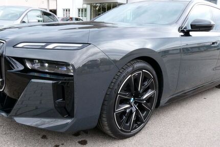 BMW 740 4.004 km 104.740 &euro; Manching 85077