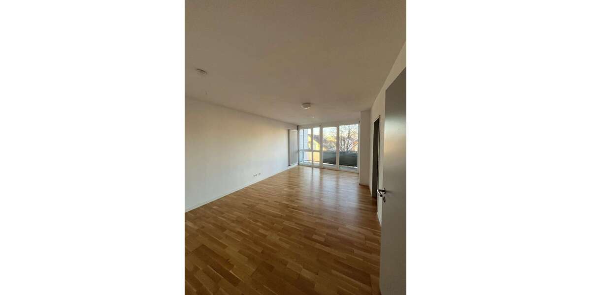 Etagenwohnung Ingolstadt Sonnenbrücke - 6 Zimmer, 164 m&sup2;, 370.000&euro; | Angebot:25079124