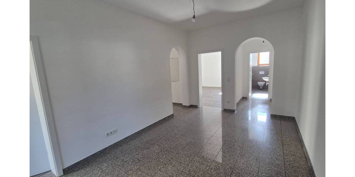 Etagenwohnung Vohburg an der Donau Vohburg - 4 Zimmer, 140 m&sup2;, 1.375&euro; | Angebot:25701213