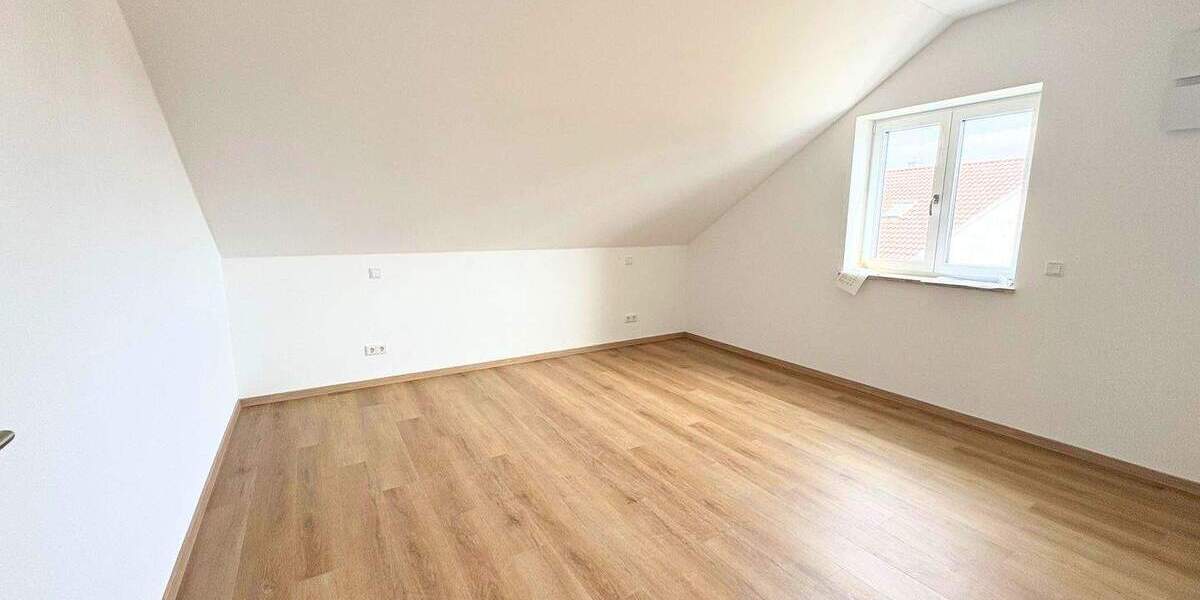 Etagenwohnung Großmehring - 3 Zimmer, 78 m&sup2;, 379.000&euro; | Angebot:25898143