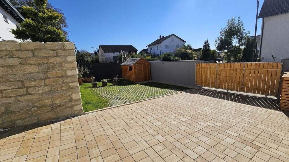 Doppelhaushälfte Dörndorf Dörndorf - 4 Zimmer, 127 m&sup2;, 510.000&euro; | Angebot:25879069