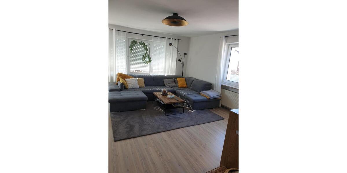Etagenwohnung Langenmosen - 3 Zimmer, 103 m&sup2;, 1.000&euro; | Angebot:25445198