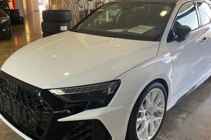 Audi RS3 4.500 km 77.900 &euro; Eichstätt 85072
