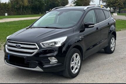 Ford Kuga 99.800 km 14.100 &euro; Geisenfeld 85290