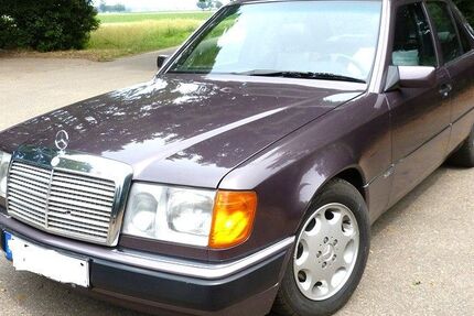 Mercedes-Benz E 230 175.384 km 8.900 &euro; Baar- Ebenhausen 85107