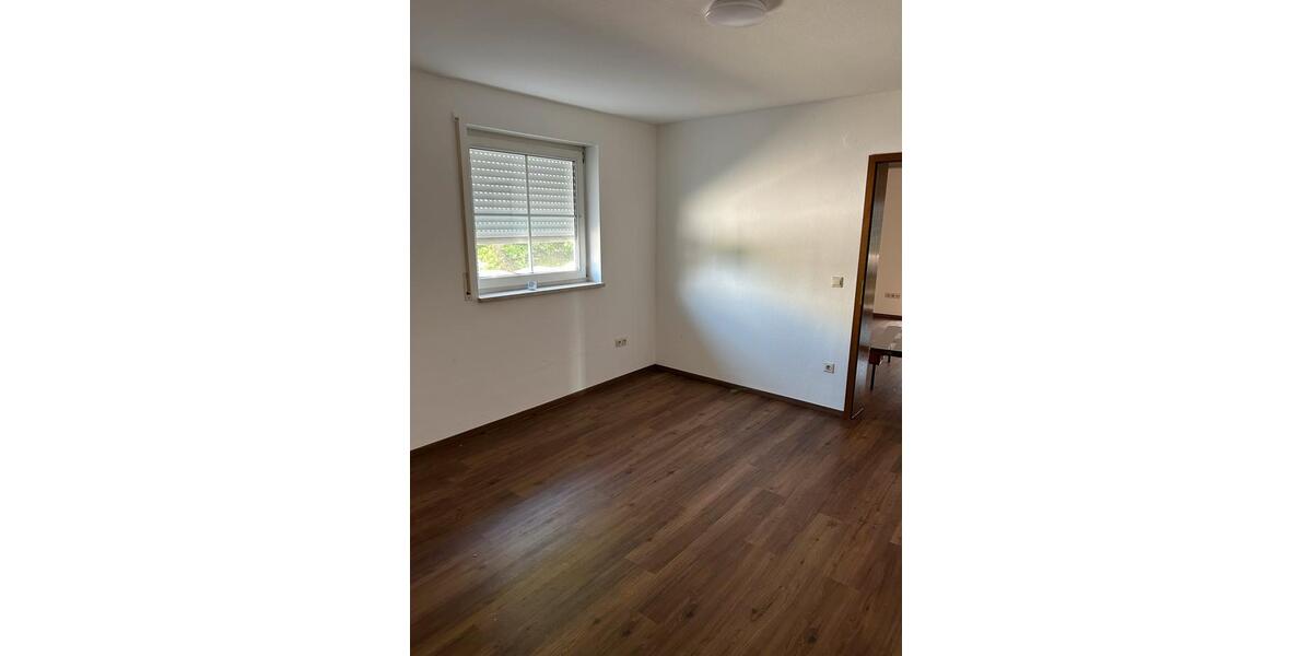 Mehrfamilienhaus, Wohnhaus Ingolstadt Nordost - 9 Zimmer, 176 m&sup2;, 500.000&euro; | Angebot:26262496