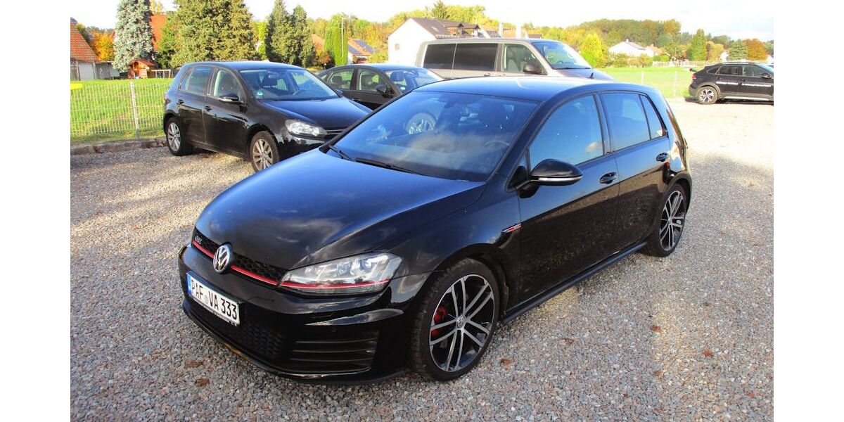 VW Golf 129.400 km 16.700 &euro; Vohburg 85088