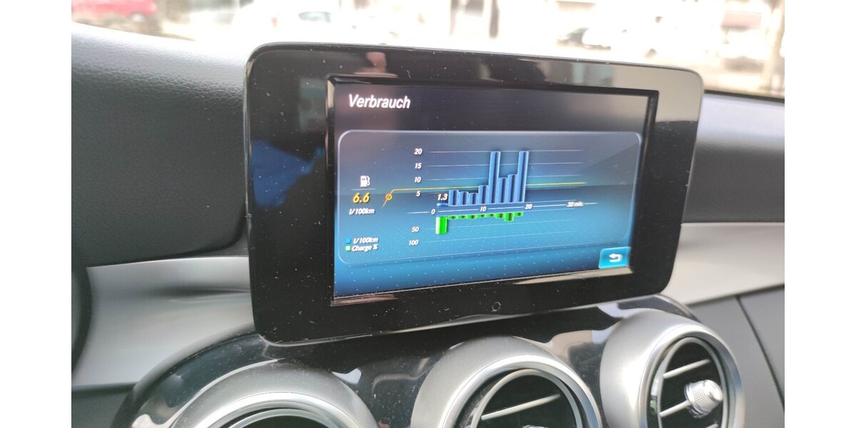 Mercedes-Benz C 200 34.000 km 30.900 &euro; Hepberg 85120