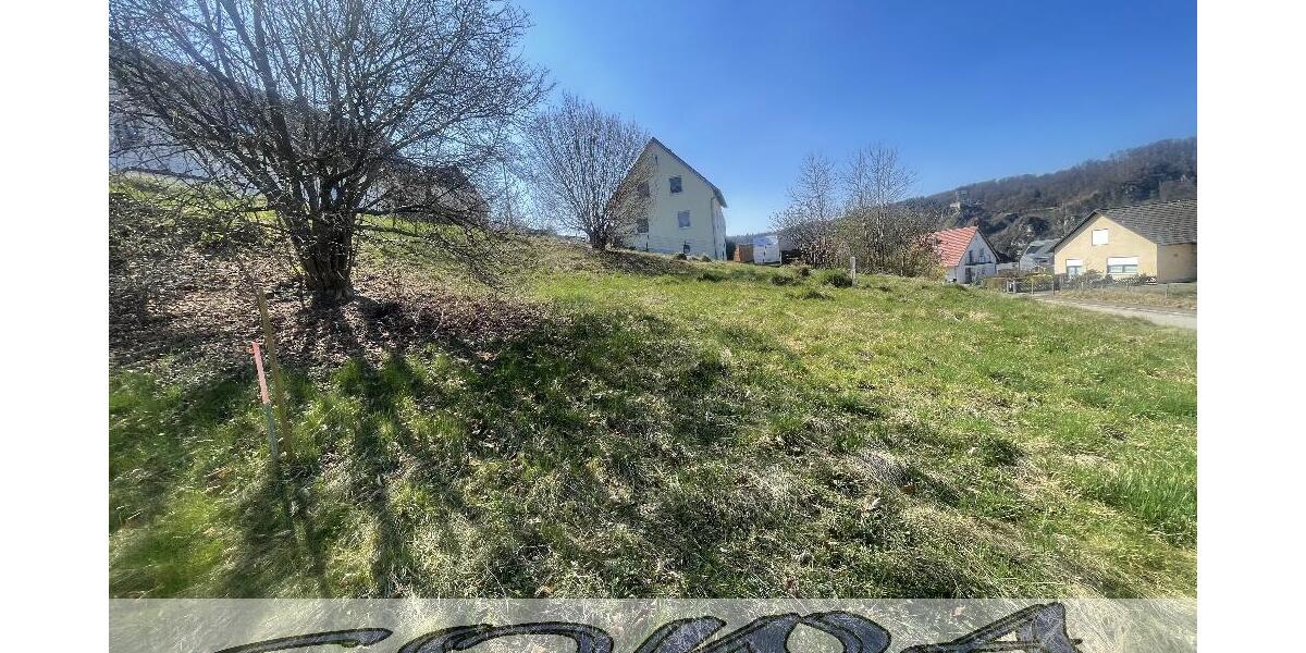 Platz für Ihr Traumhaus - Großzügiges Baugrundstück in Wellheim mit Fernblick - ohne Bauzwang! - Ein Objekt von SOWA Immobilien & Finanzen Ihrem Immobilienprofi vor Ort - Grundstück Wellheim | Angebot:25056532