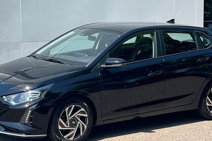 Hyundai i20 11.100 km 21.440 &euro; Pfaffenhofen a. d. Ilm 85276