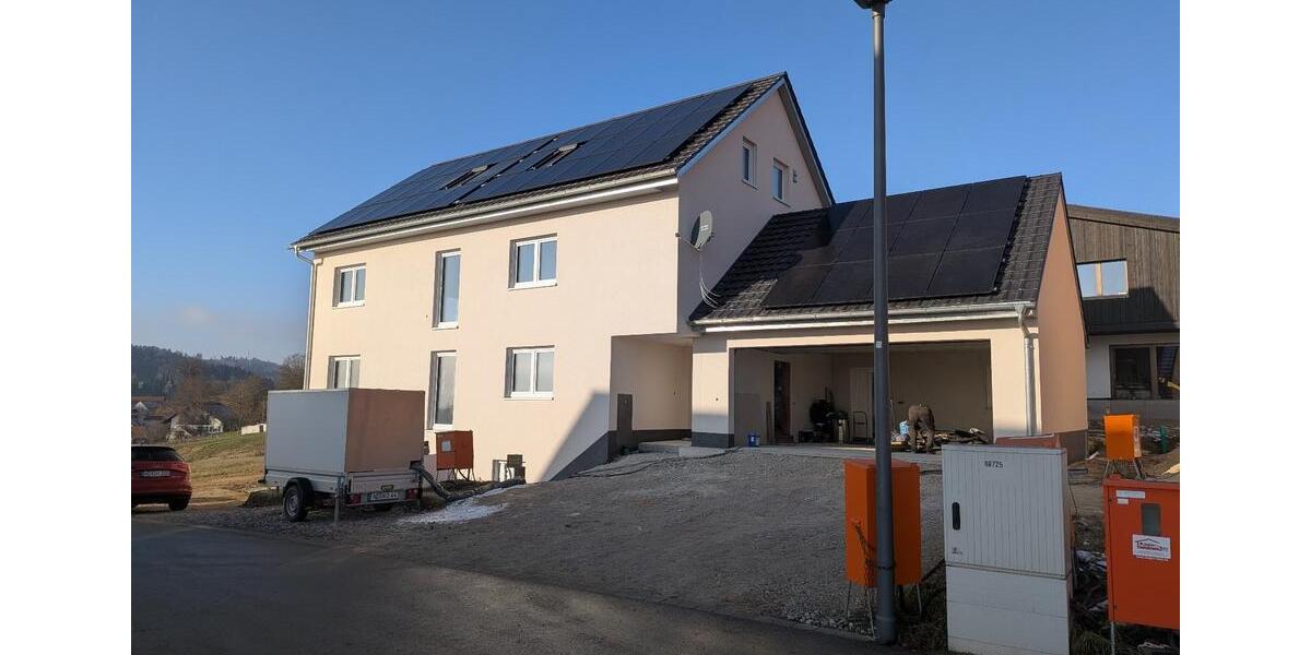 Maisonettenwohnung Ehekirchen - 6 Zimmer, 168 m&sup2;, 1.850&euro; | Angebot:25044916