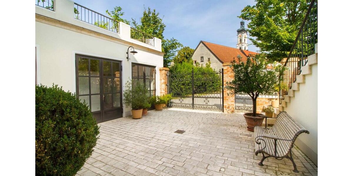 Villa Geisenfeld - 5 Zimmer, 372 m&sup2;, 1.280.000&euro; | Angebot:23391094