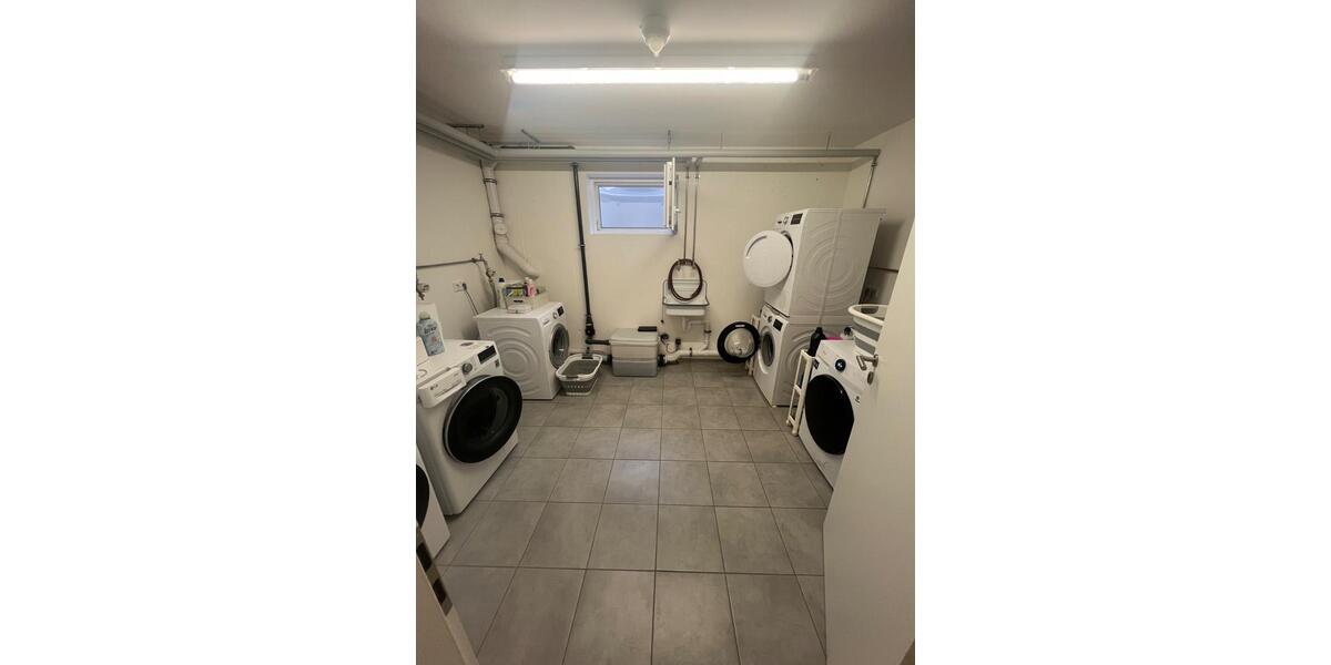 Dachgeschoßwohnung Wettstetten - 2 Zimmer, 60 m&sup2;, 830&euro; | Angebot:25948009