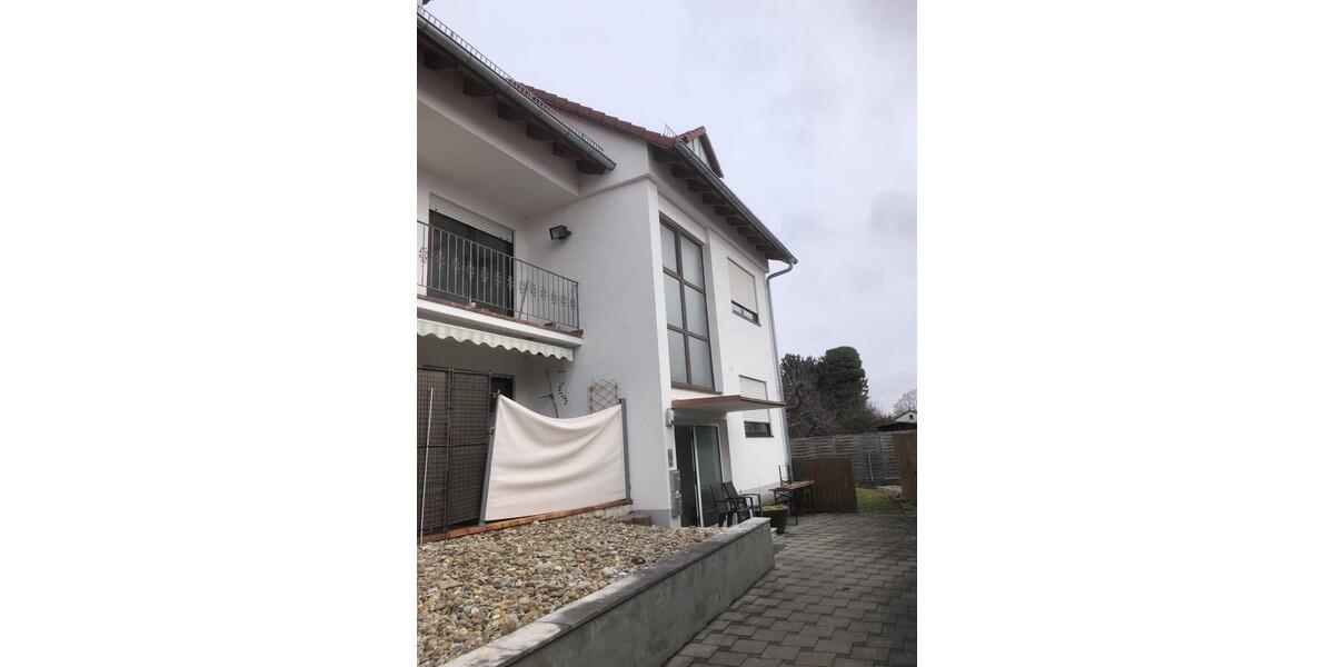 Erdgeschoßwohnung Karlskron - 3.5 Zimmer, 126 m&sup2;, 1.500&euro; | Angebot:24851066