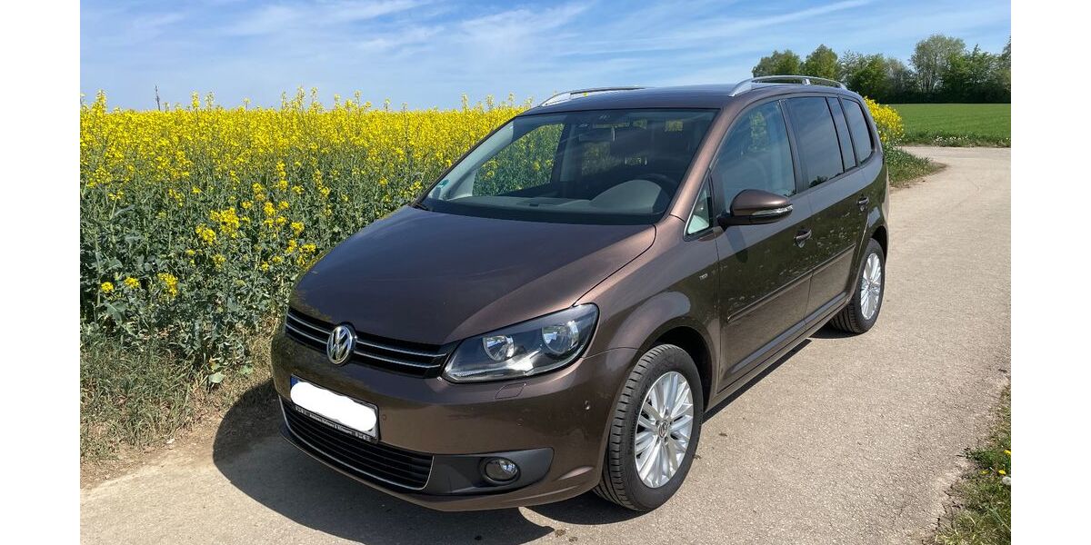 VW Touran 162.000 km 6.300 &euro; Stammham 85134