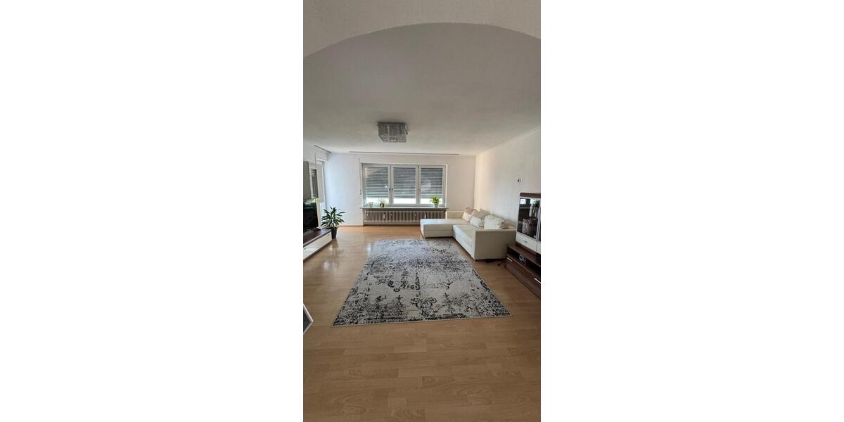 Etagenwohnung Baar-Ebenhausen Ebenhausen - 4.5 Zimmer, 98 m&sup2;, 365.000&euro; | Angebot:26568031