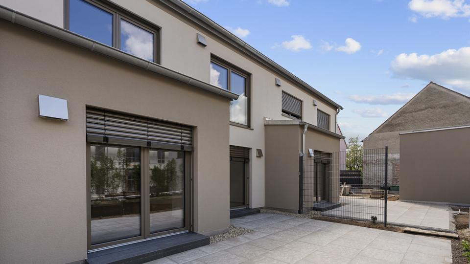 Reihenhaus Ingolstadt - 5.5 Zimmer, 150 m&sup2;, 1.950&euro; | Angebot:26561422