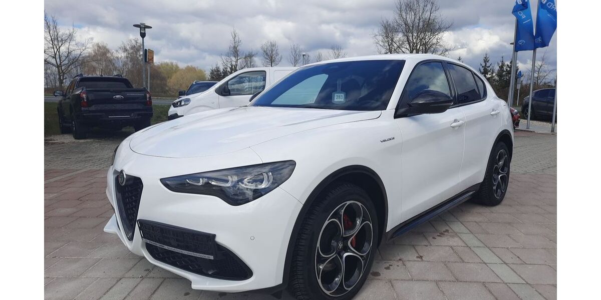 Alfa Romeo Stelvio 31.520 km 34.980 &euro; Neustadt / Donau 93333
