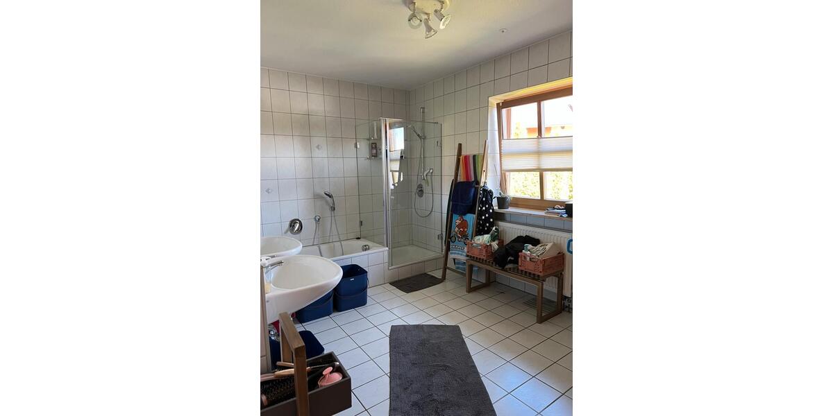 Doppelhaushälfte Geisenfeld - 7 Zimmer, 185 m&sup2;, 589.000&euro; | Angebot:26527064