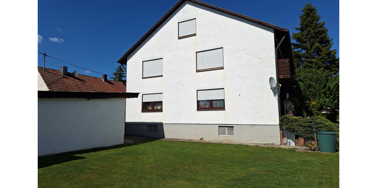 Einfamilienhaus Karlshuld - 8 Zimmer, 320 m&sup2;, 490.000&euro; | Angebot:25922332