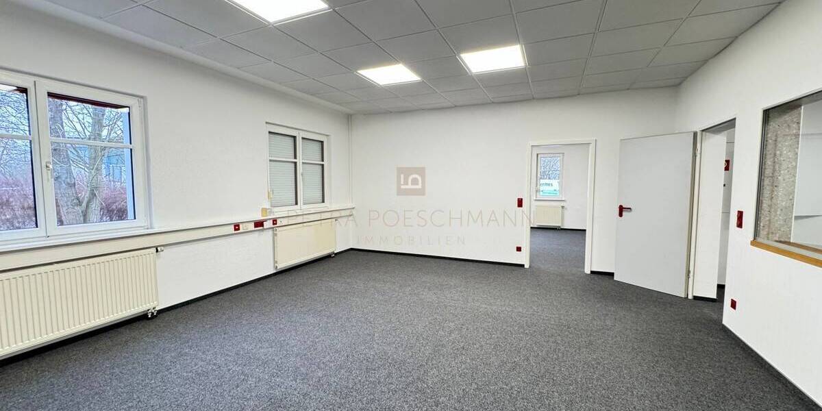 Gewerbeobjekt Karlskron Brautlach - 5 Zimmer, 190 m&sup2;, 1.800&euro; | Angebot:25706079