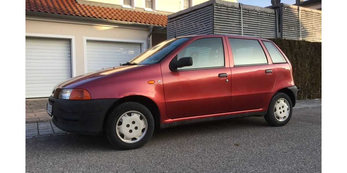 Fiat Punto 102.000 km 1.700 &euro; Gaimersheim 85080