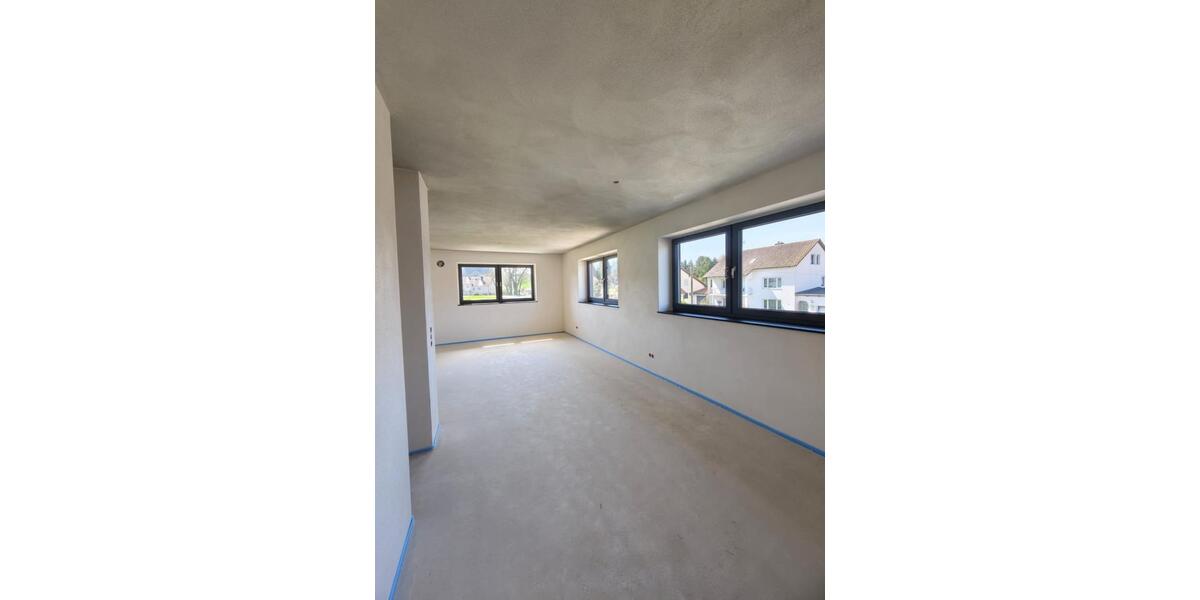 Etagenwohnung Neuburg an der Donau - 3 Zimmer, 95 m&sup2;, 1.045&euro; | Angebot:26413733