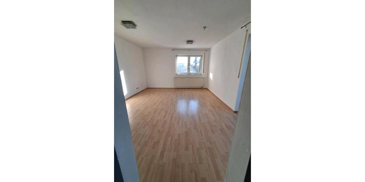 Etagenwohnung Schrobenhausen - 3 Zimmer, 74 m&sup2;, 290.000&euro; | Angebot:26120572