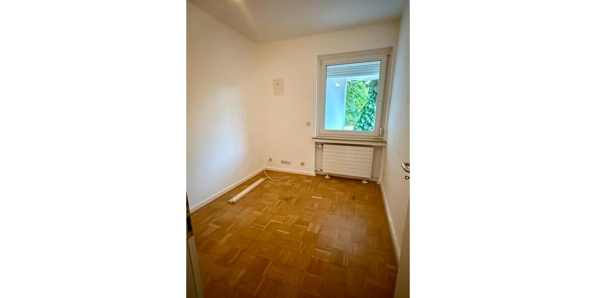 Mehrfamilienhaus, Wohnhaus Ingolstadt - 5 Zimmer, 156 m&sup2;, 1.615&euro; | Angebot:27586354