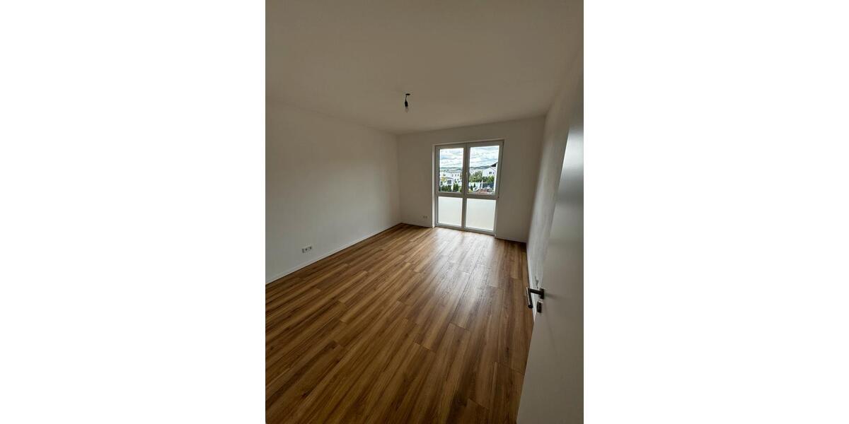 Doppelhaushälfte Mainburg - 5 Zimmer, 160 m&sup2;, 1.500&euro; | Angebot:24435996